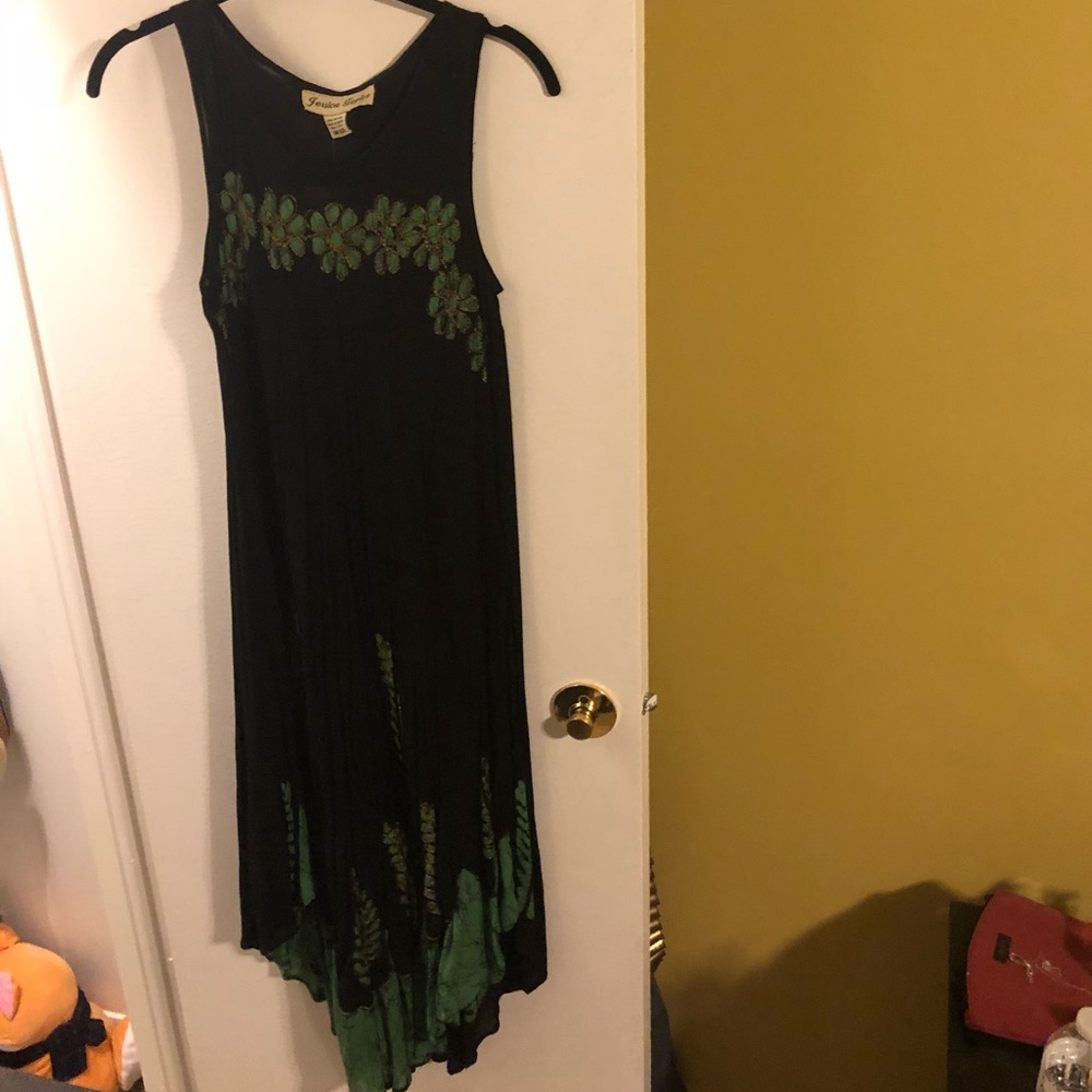 Black and green summer dress